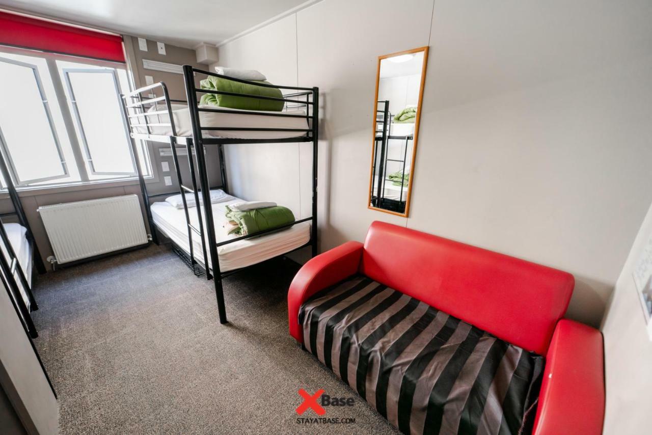 Base Wanaka Hostel Buitenkant foto