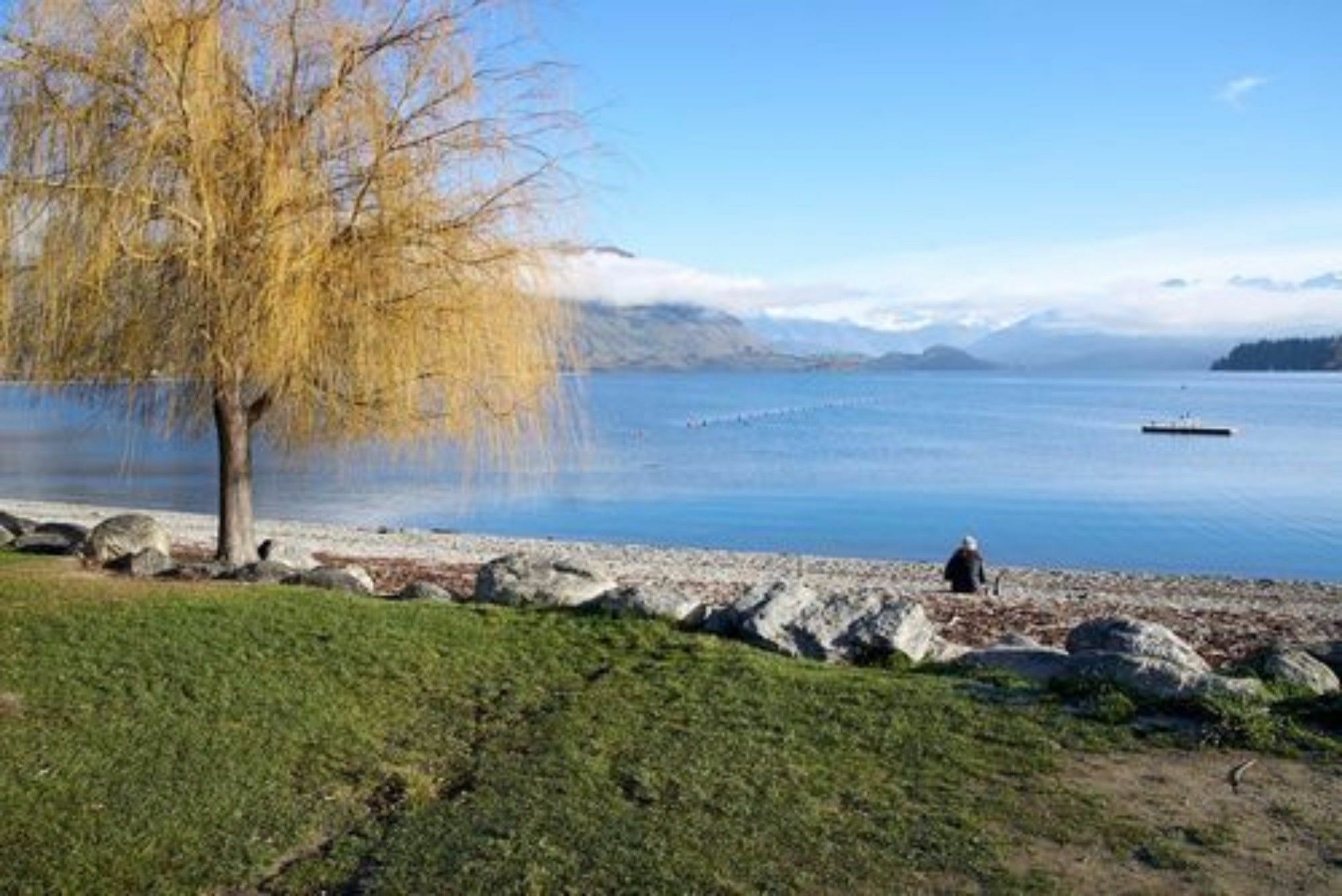 Base Wanaka Hostel Buitenkant foto